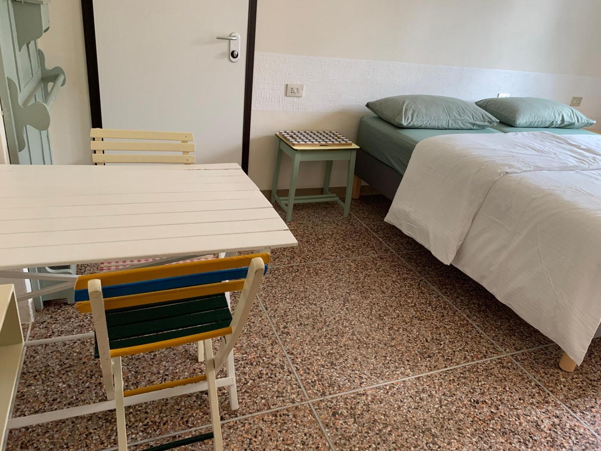 Camibb Hotel Castel del Rio Екстериор снимка